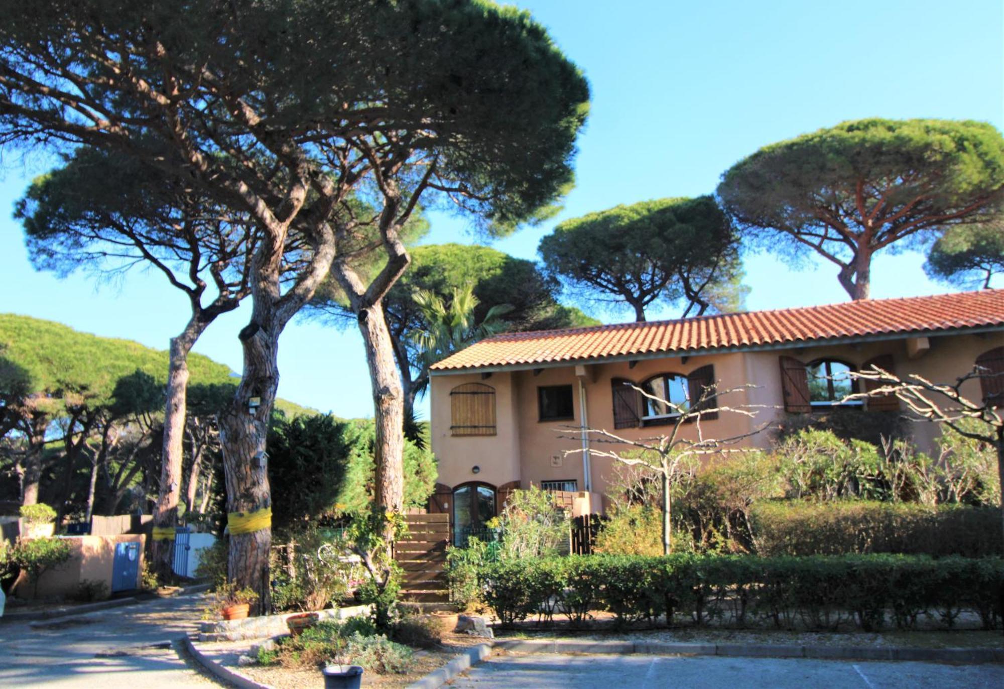 Triplex Le Port D'Hyeres-400M-Clim Wifi Parking By Hc Daire Dış mekan fotoğraf
